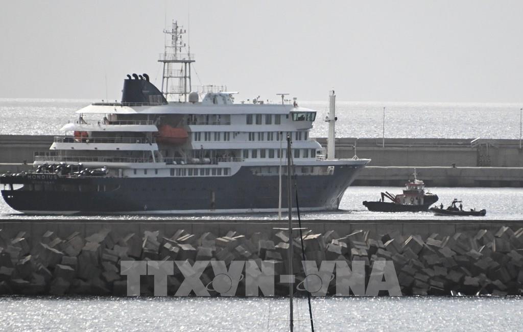 Plusieurs pays renforcent leur surveillance sanitaire après une flambée du virus Hanta à bord du MV Hondius